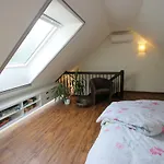 Gruene Farm - Ost Burg Kauper