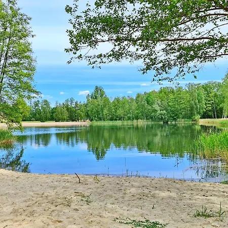 Gruene Farm - Ost * Burg Kauper