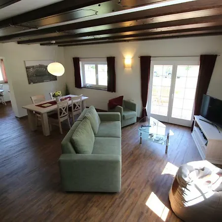 Holiday home Gruene Farm - Ost *